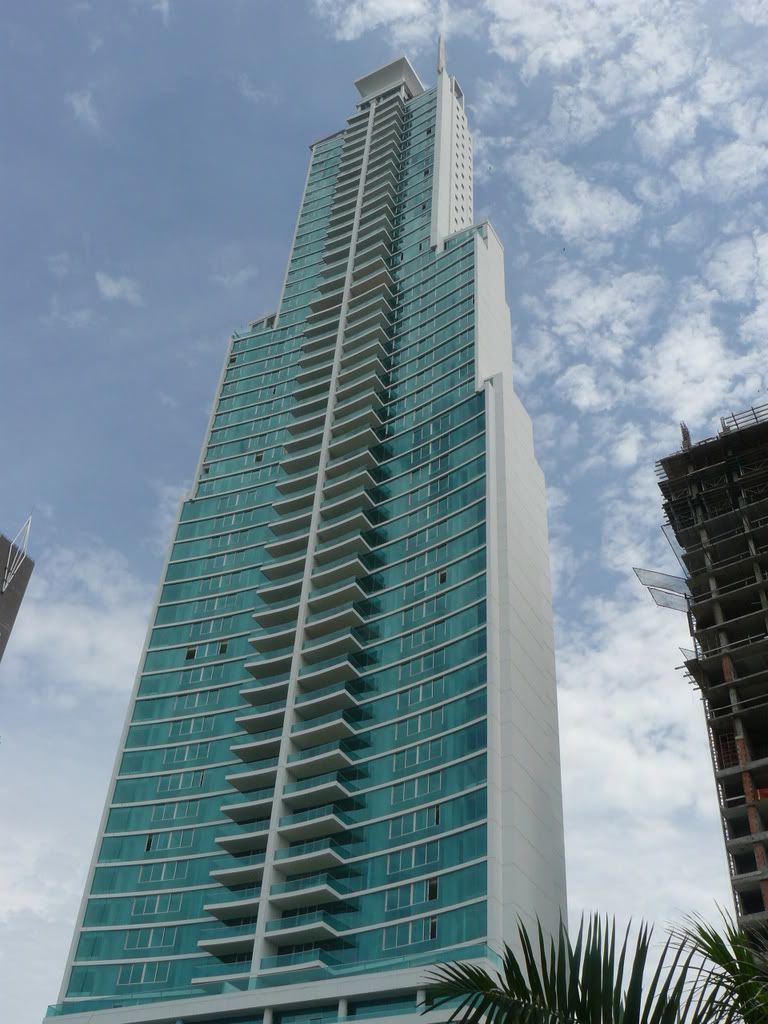 Vitri Tower